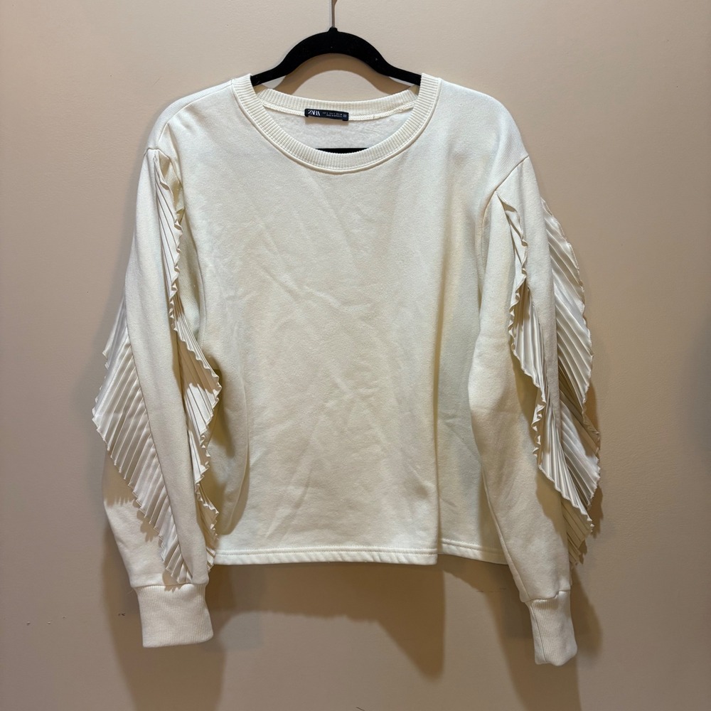 Zara Cream Pleated Ruffled Sleeve Sweatshirt Women's Size L